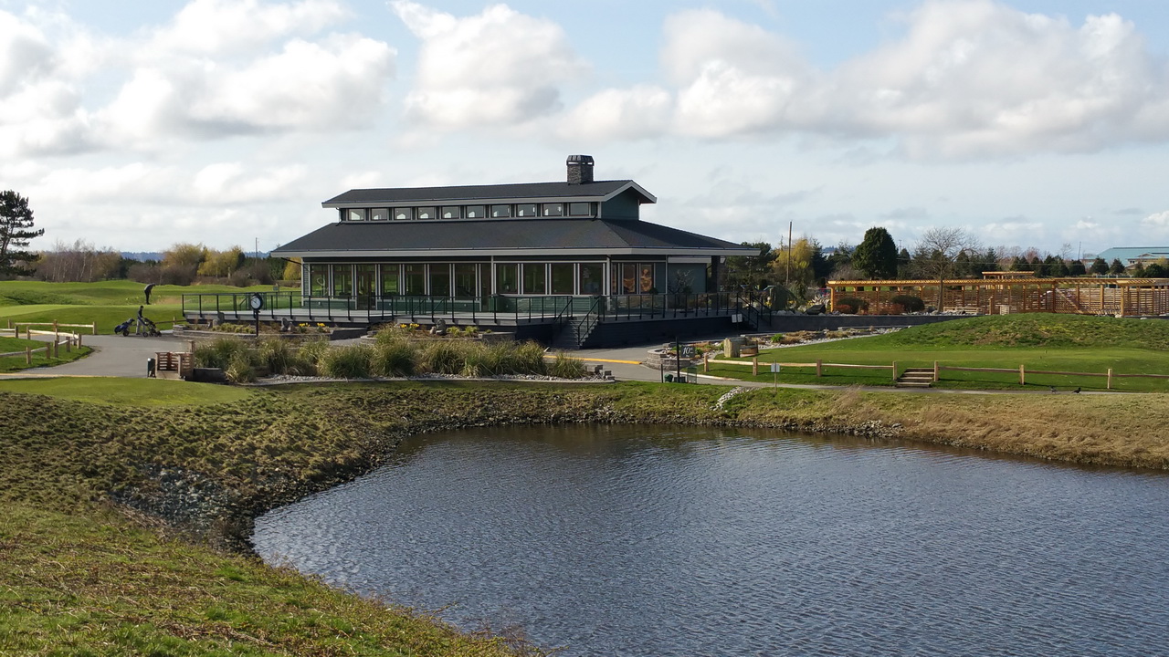Kings Links Clubhouse